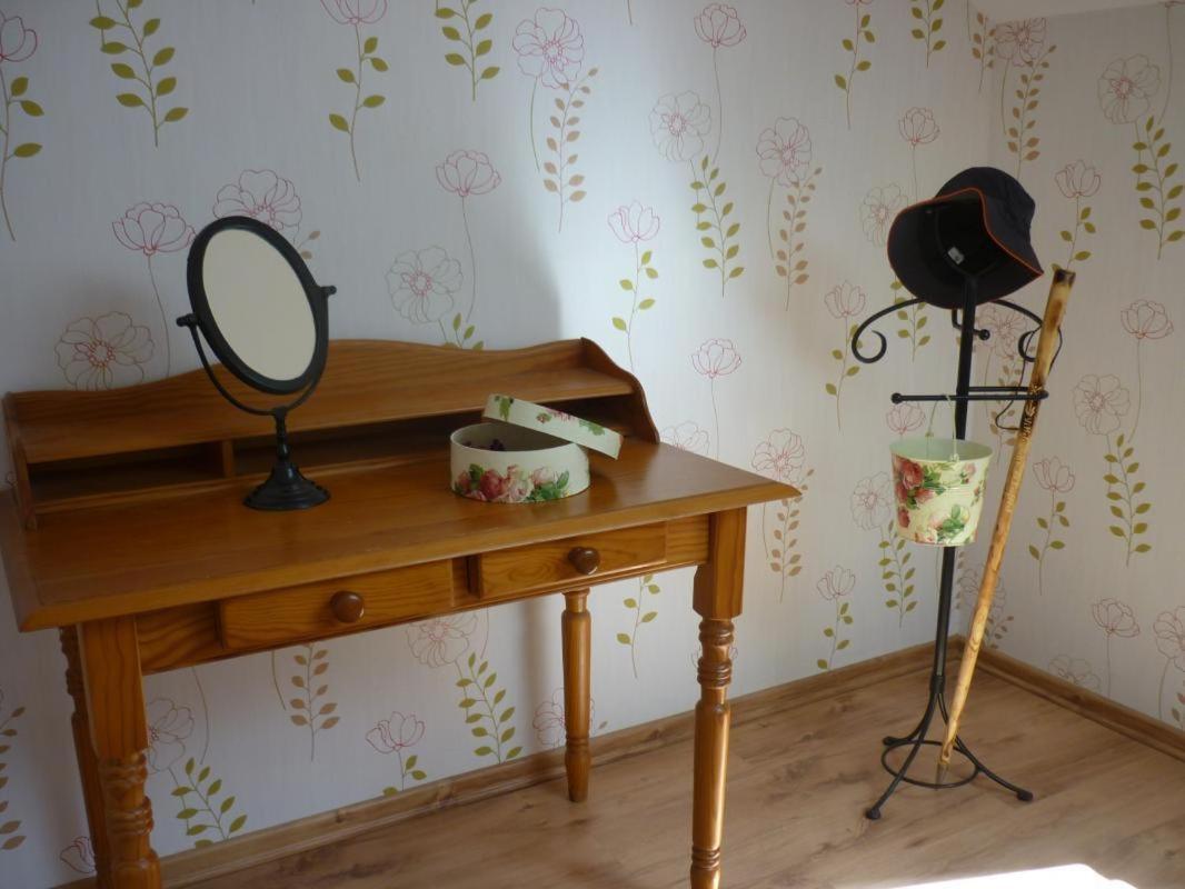 Ferme Du Pigeonnier Bed & Breakfast Montceau-et-Echarnant Екстериор снимка